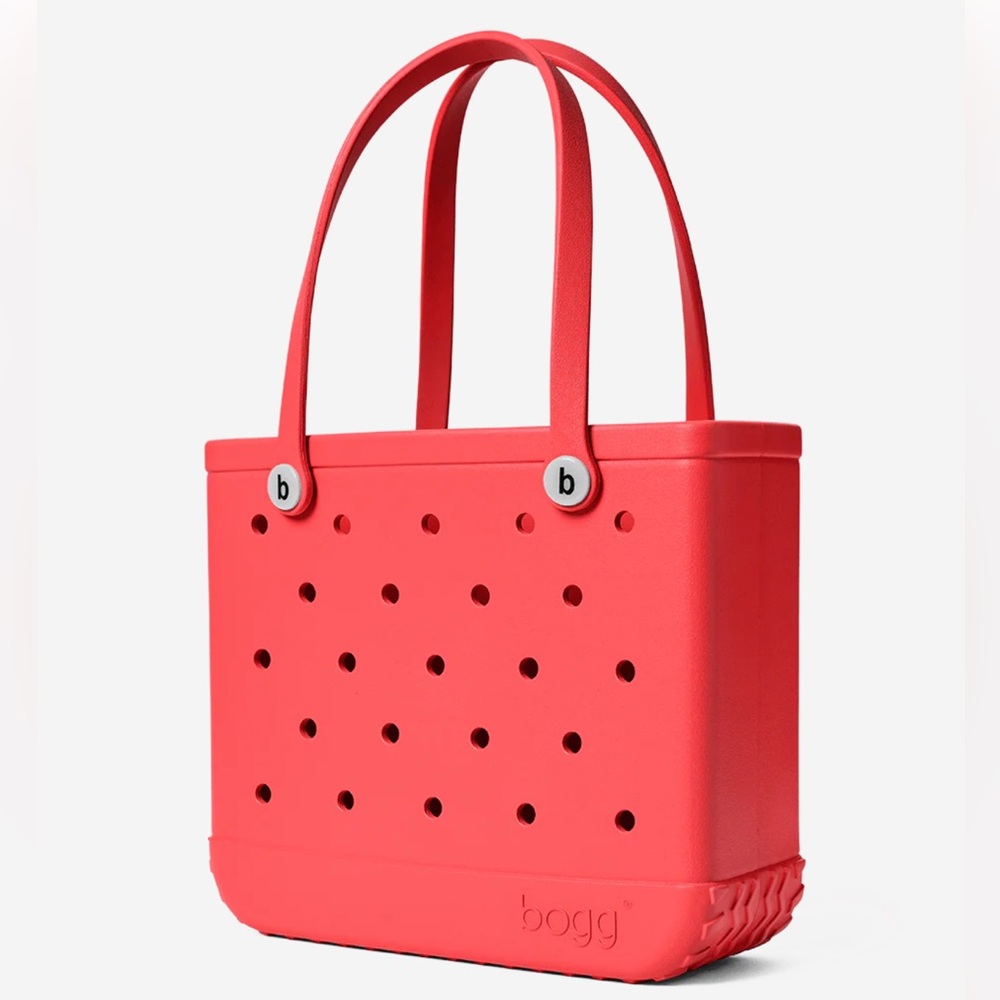 Bogg Bag in Coral Me Mine